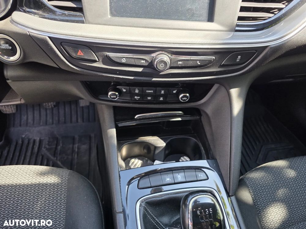 Opel Insignia 1.6 CDTI ECOTEC Start/Stop - 10