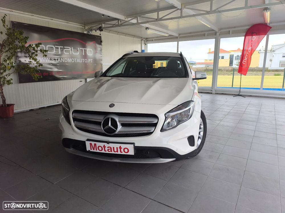 Mercedes-Benz GLA 200 CDi Style - 2
