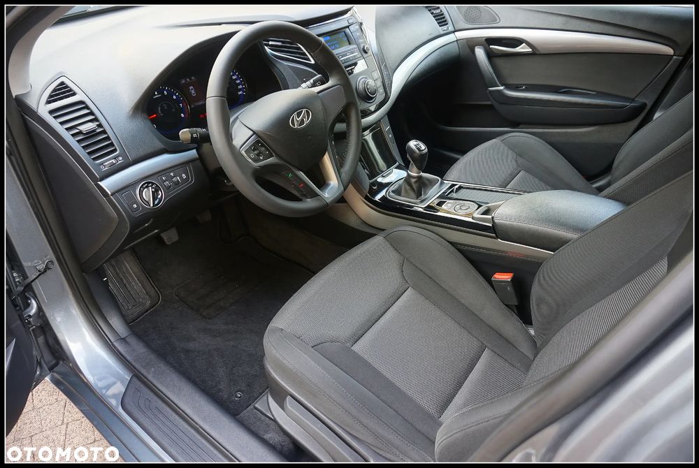 Hyundai i40 1.6 GDI Comfort + - 12