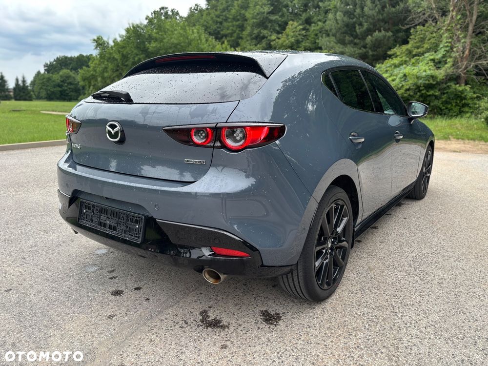 Mazda 3 - 9