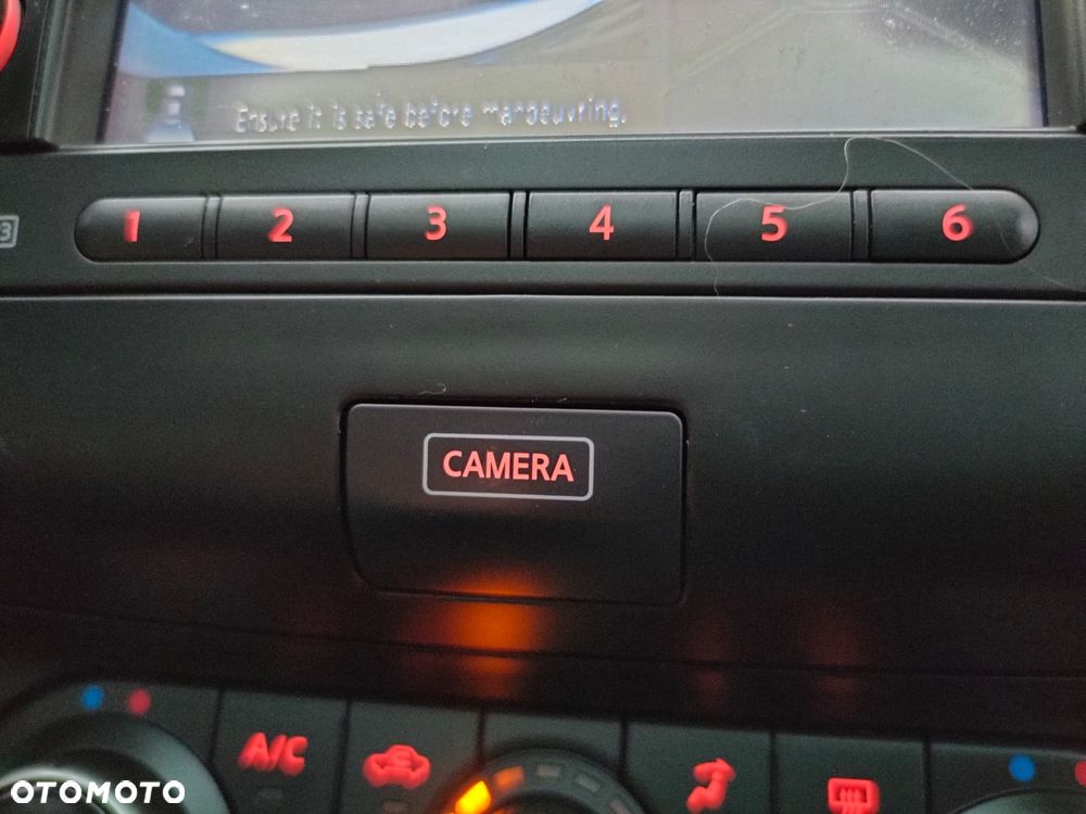 Nissan Qashqai+2 2.0 360 - 27