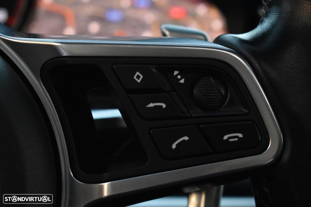 Porsche Panamera Sport Turismo 4 E-Hybrid Platinum Edition - 37