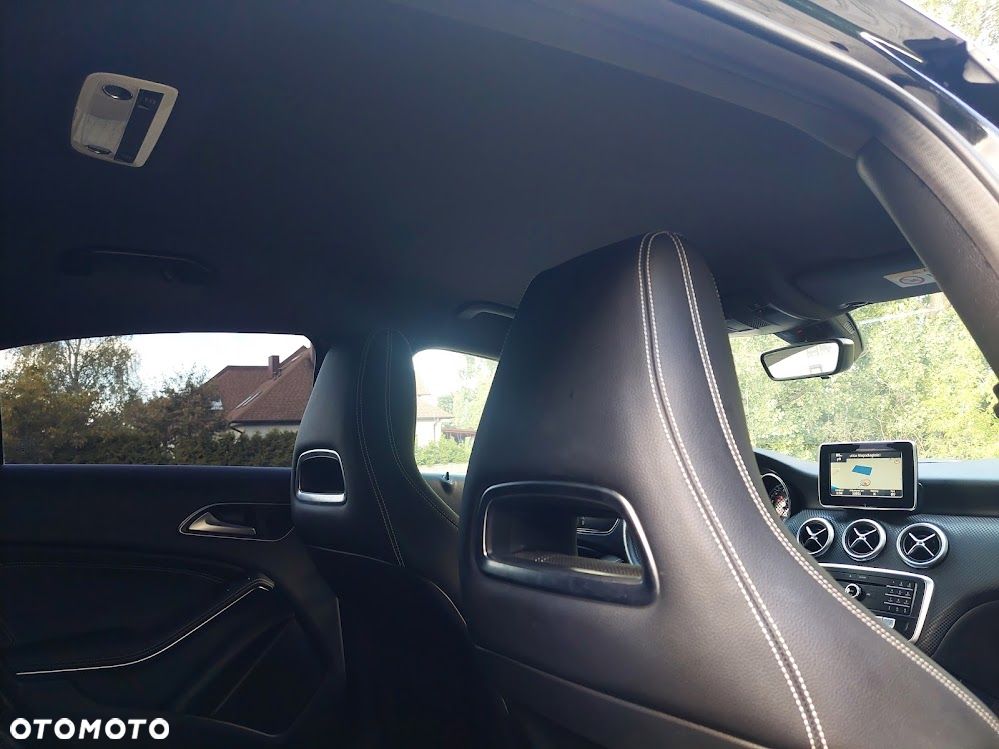 Mercedes-Benz Klasa A 200 7G-DCT Motorsport Edition - 23