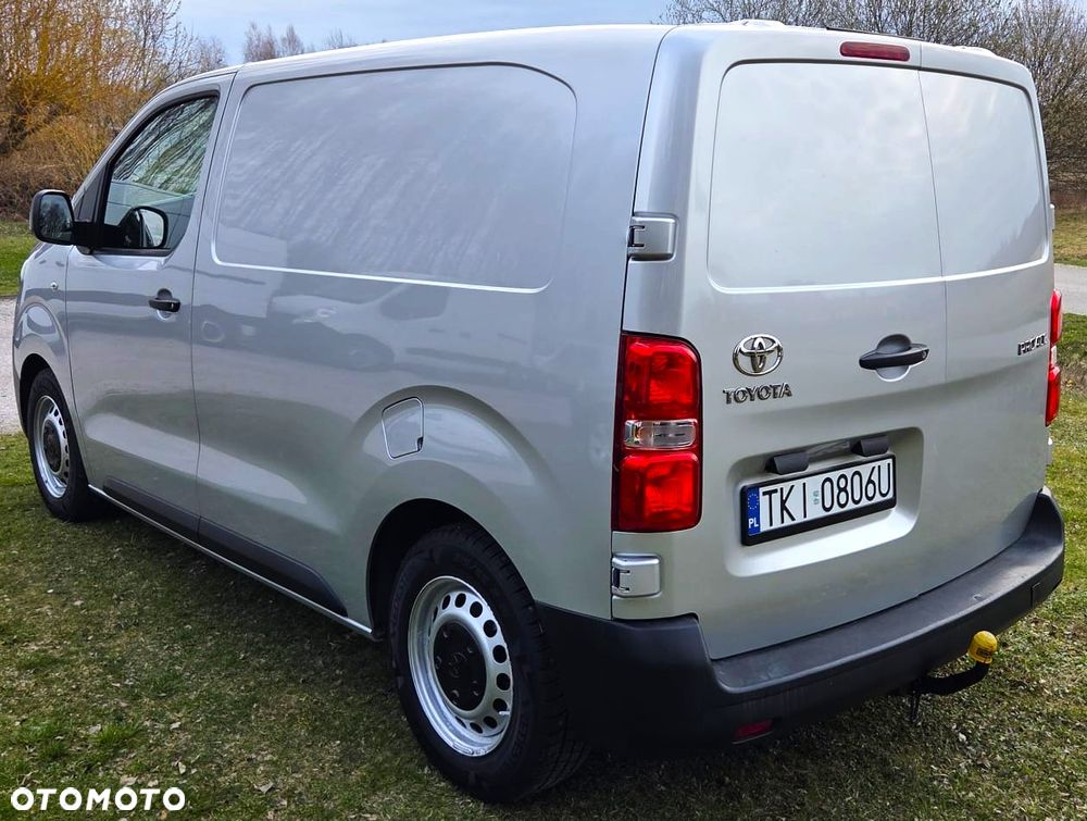 Toyota Proace - 8