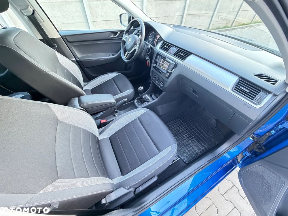 Skoda RAPID - 15