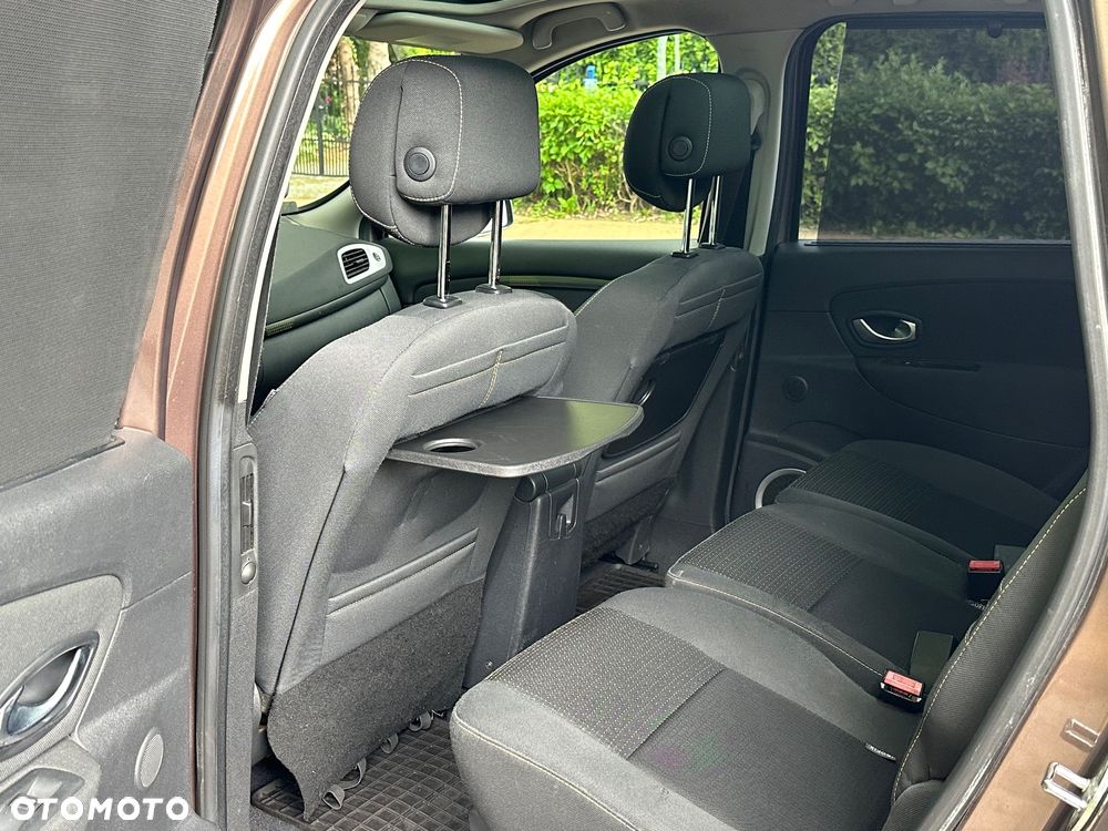 Renault Scenic 1.9 dCi Expression - 13