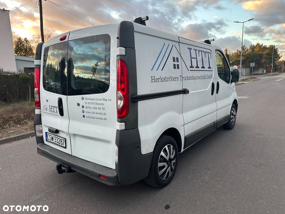 Renault TRAFIC - 6