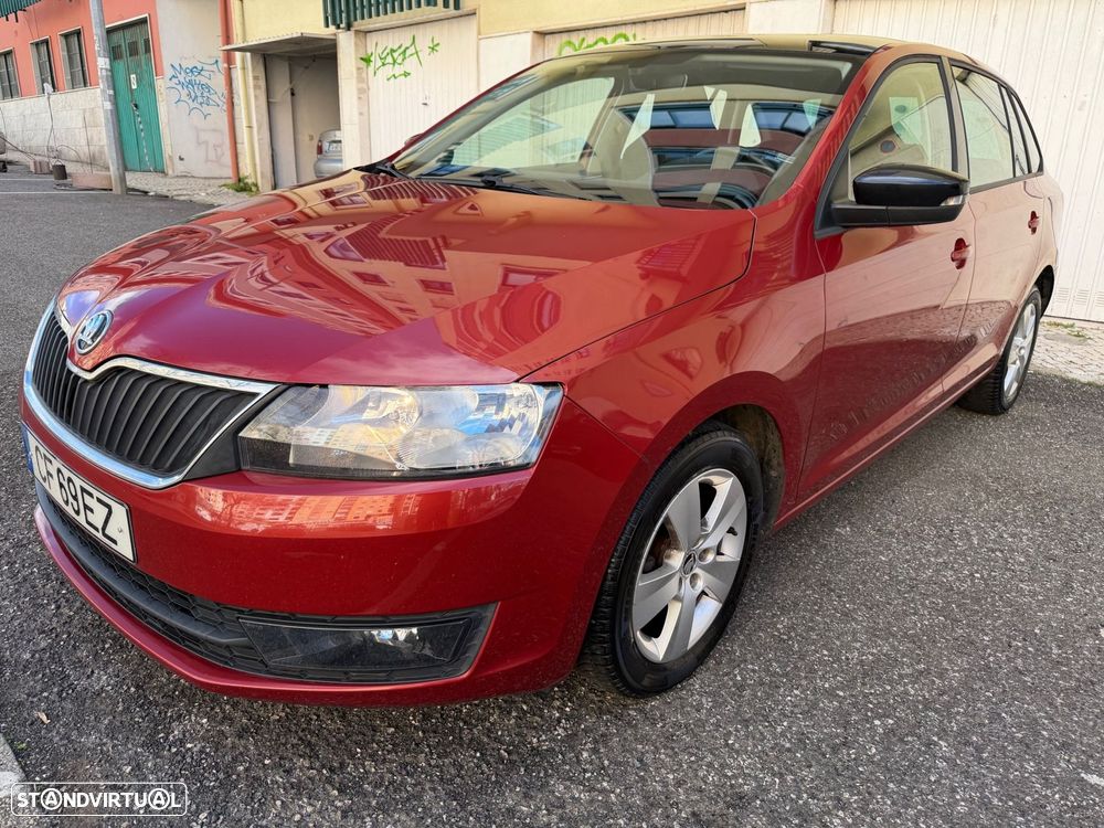 Skoda Rapid Spaceback 1.4 TDI DSG Style - 28