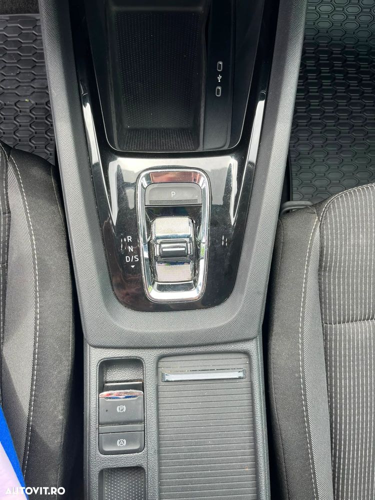 Skoda Octavia 2.0 TDI DSG Ambition - 21