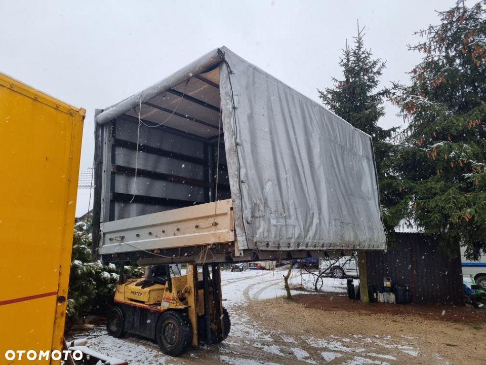 zabudowa burto plandeka firanka Master 18 rok - 2