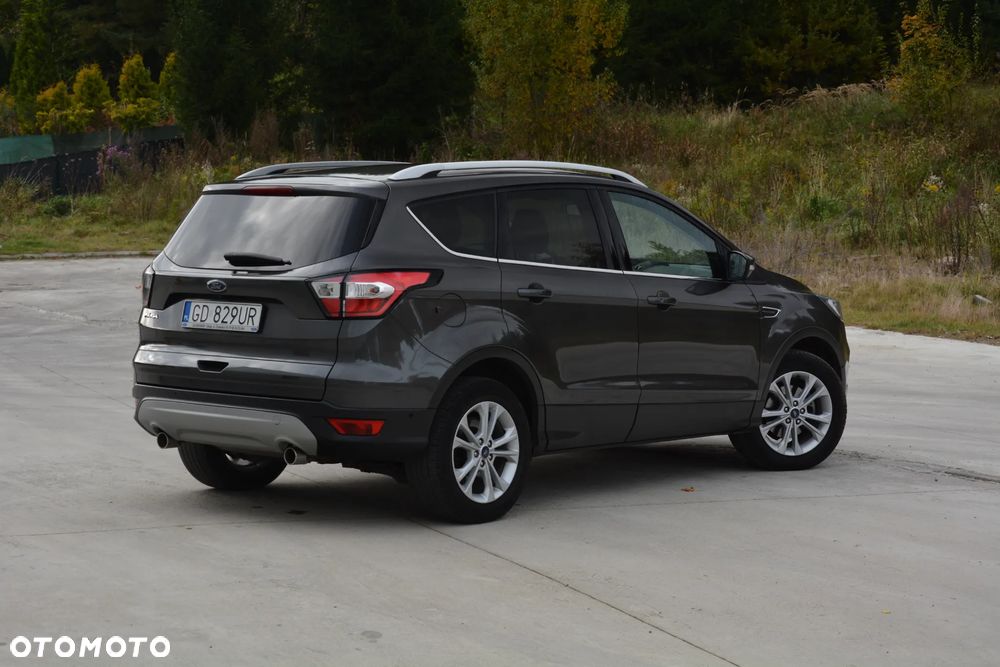 Ford Kuga - 3