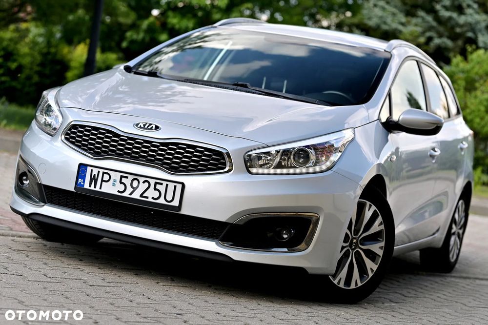 Kia Ceed 1.4 CVVT Dream Team Edition - 8