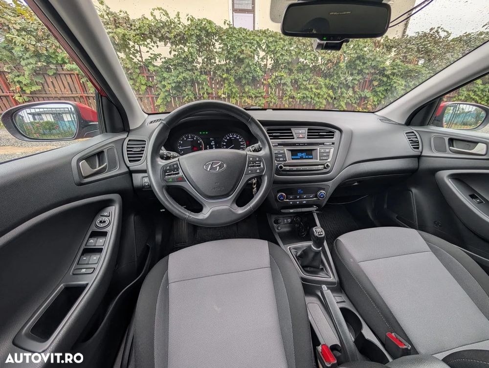 Hyundai i20 - 14
