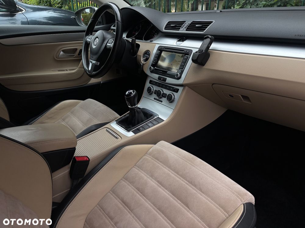 Volkswagen CC 2.0 TDI BlueMotion Technology - 6