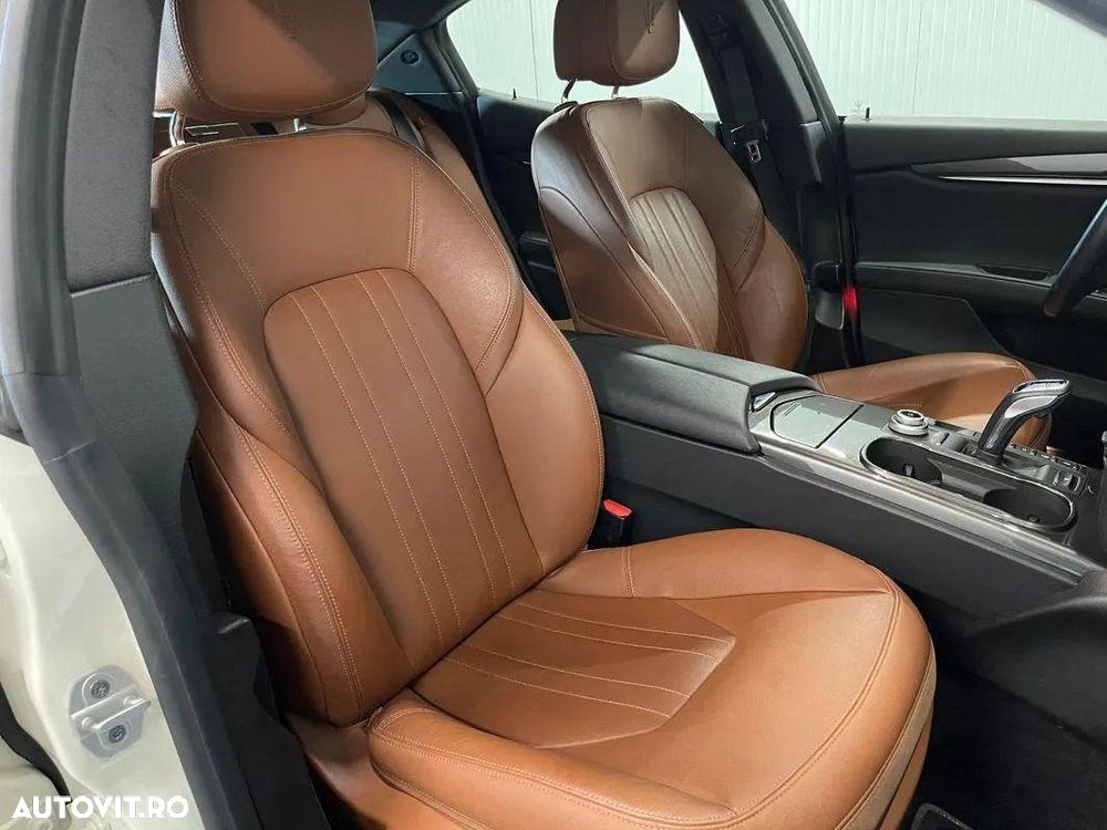 Maserati Ghibli GT Hybrid - 9