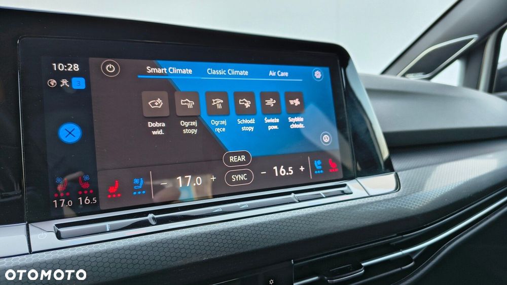 Volkswagen Golf - 33