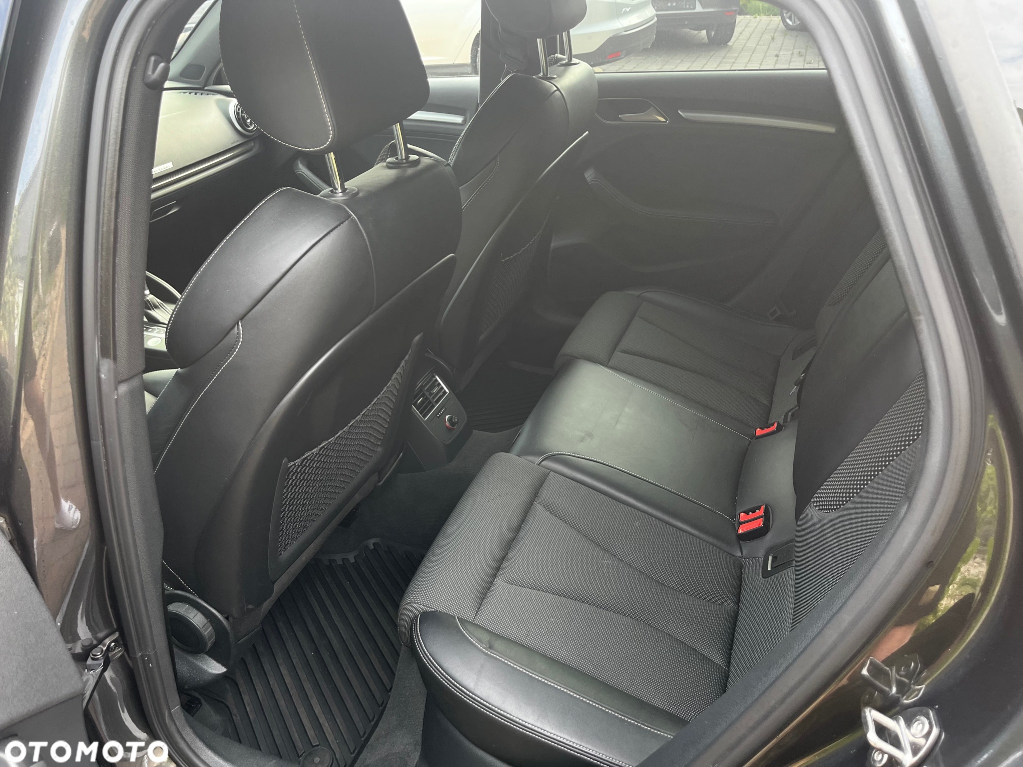 Audi A3 35 TFSI mHEV S Line S tronic - 8