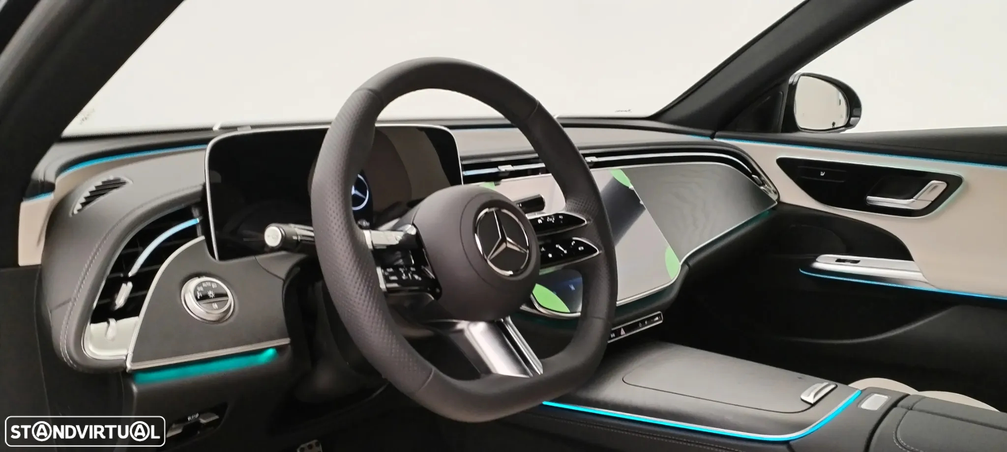 Mercedes-Benz E 300 Standard - 20