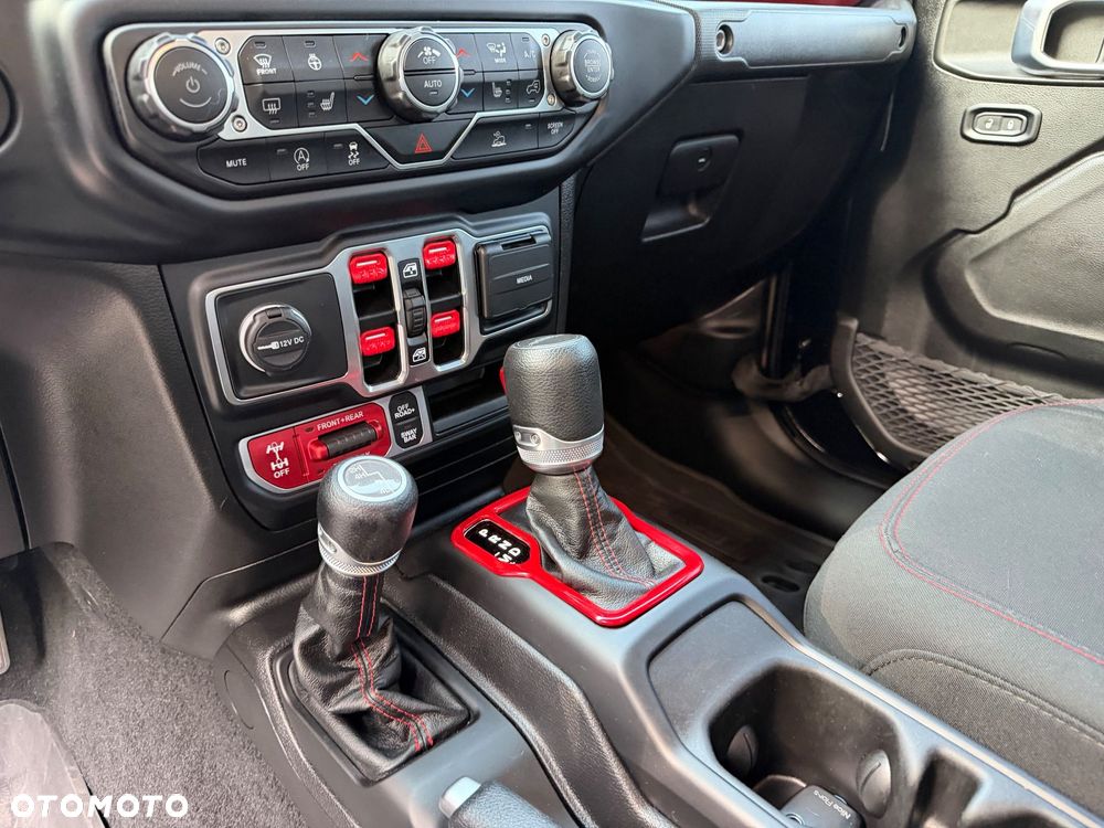 Jeep Gladiator - 14