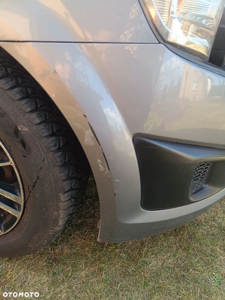 Chevrolet Aveo 1.2 LT - 11