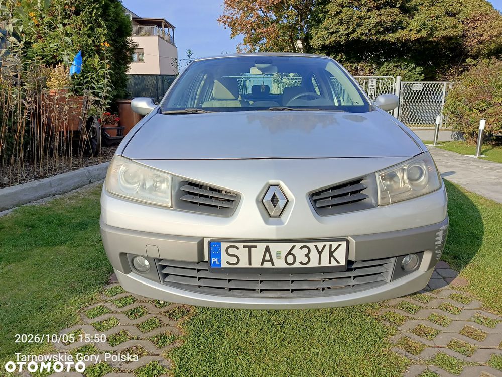 Renault Megane 1.6 16V Confort Authentique - 1