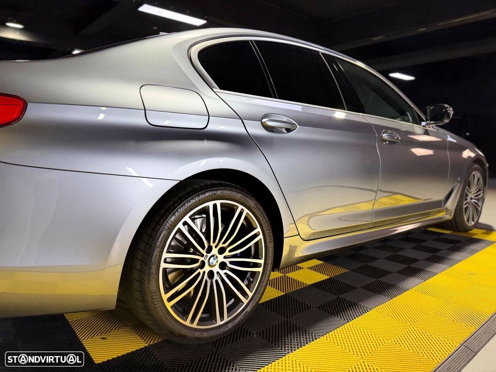 BMW 530 e iPerformance Line Luxury - 11
