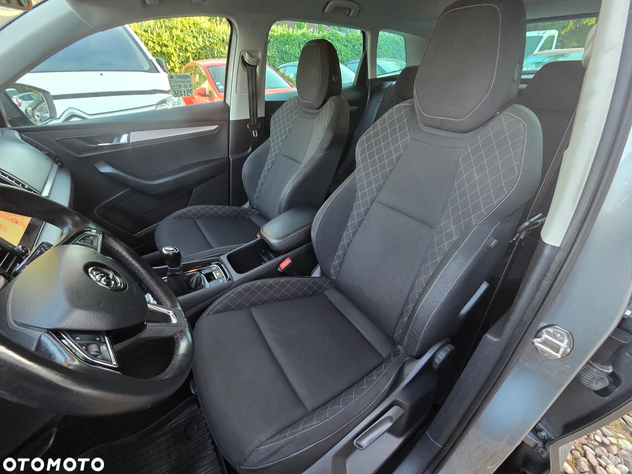 Skoda Karoq 1.0 TSI Selection - 23