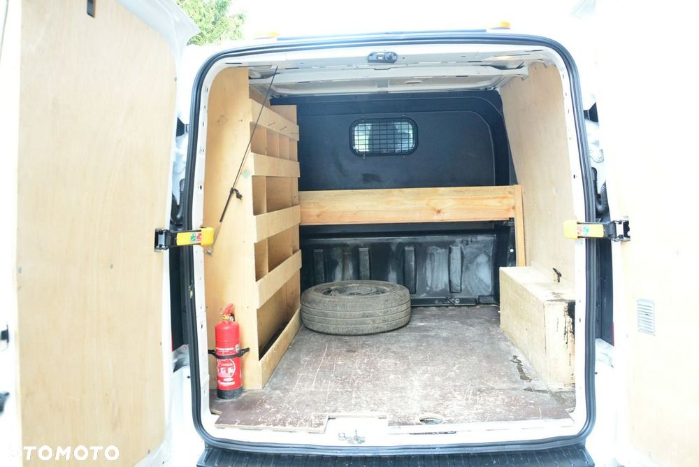 Ford Transit - 6