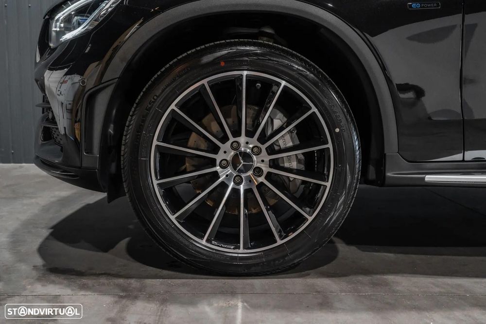 Mercedes-Benz GLC 300 e 4Matic - 30