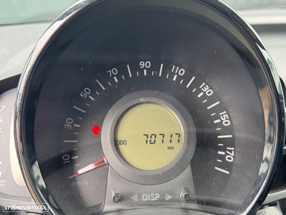 Peugeot 108 1.2 PureTech Allure - 19