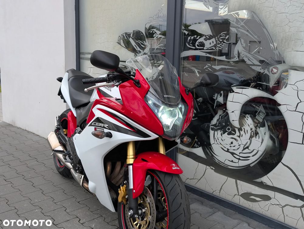 Honda CBR - 18
