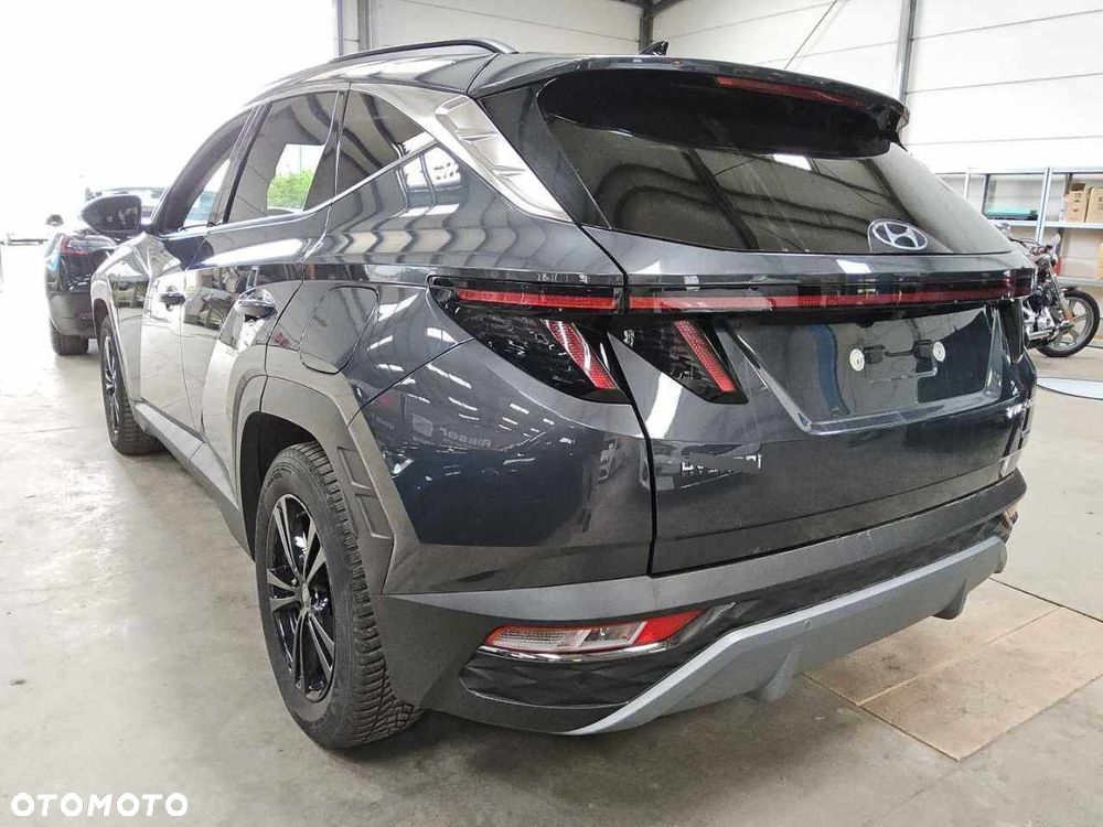 Hyundai Tucson 1.6 CRDi 48V-Hybrid 4WD DCT Prime - 19