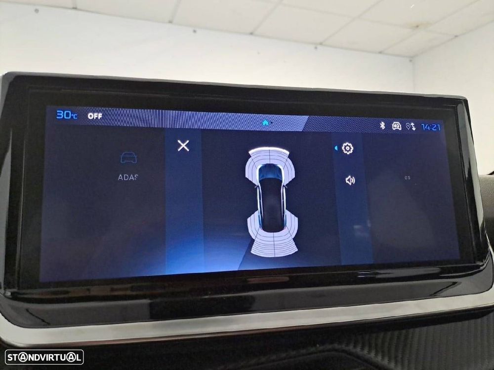 Peugeot 2008 1.2 Hybrid Allure e-DCS6 - 24