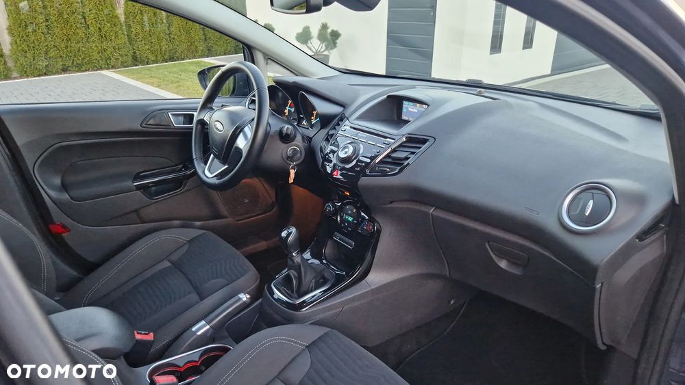 Ford Fiesta 1.0 Titanium - 11