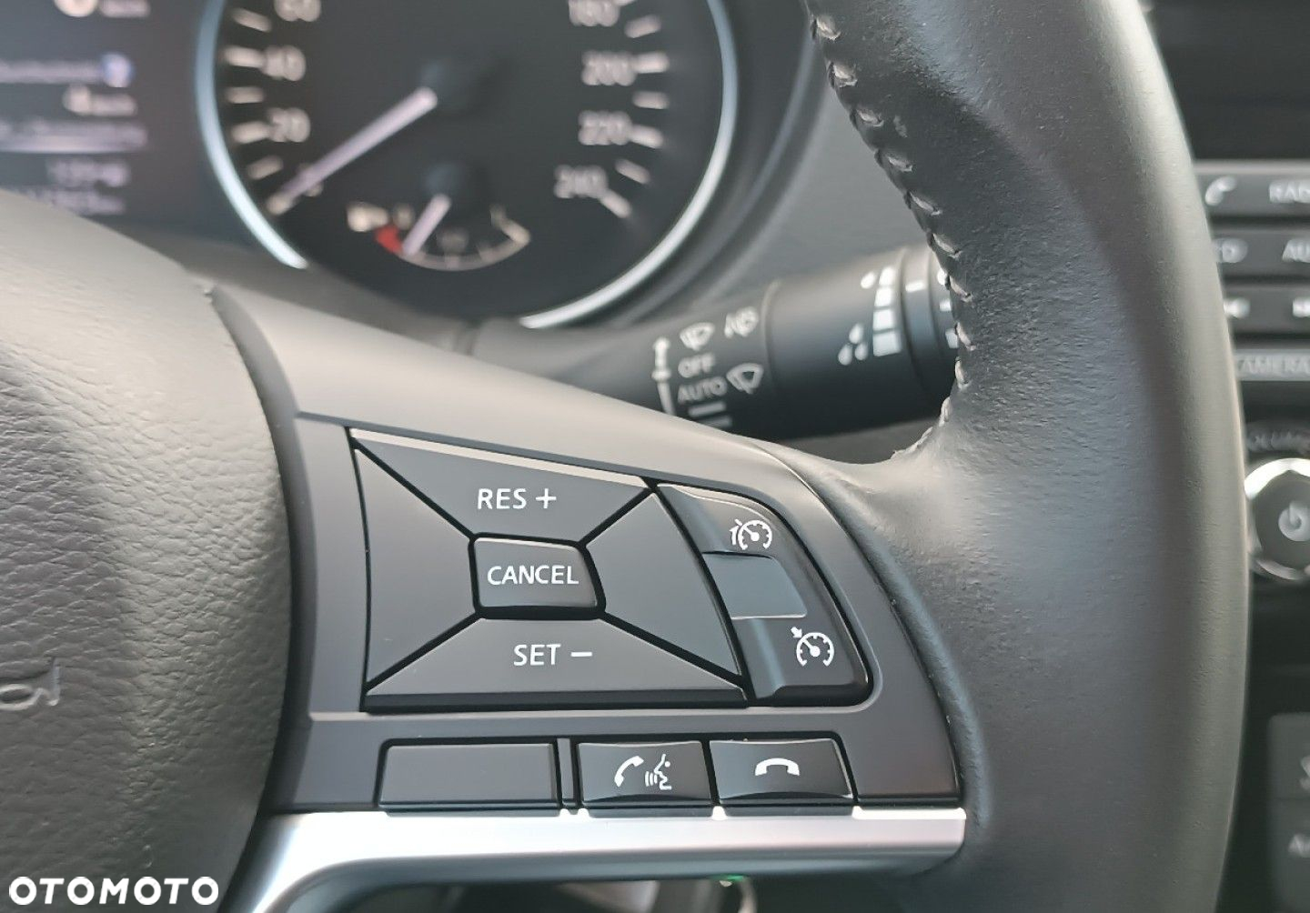 Nissan Qashqai - 33
