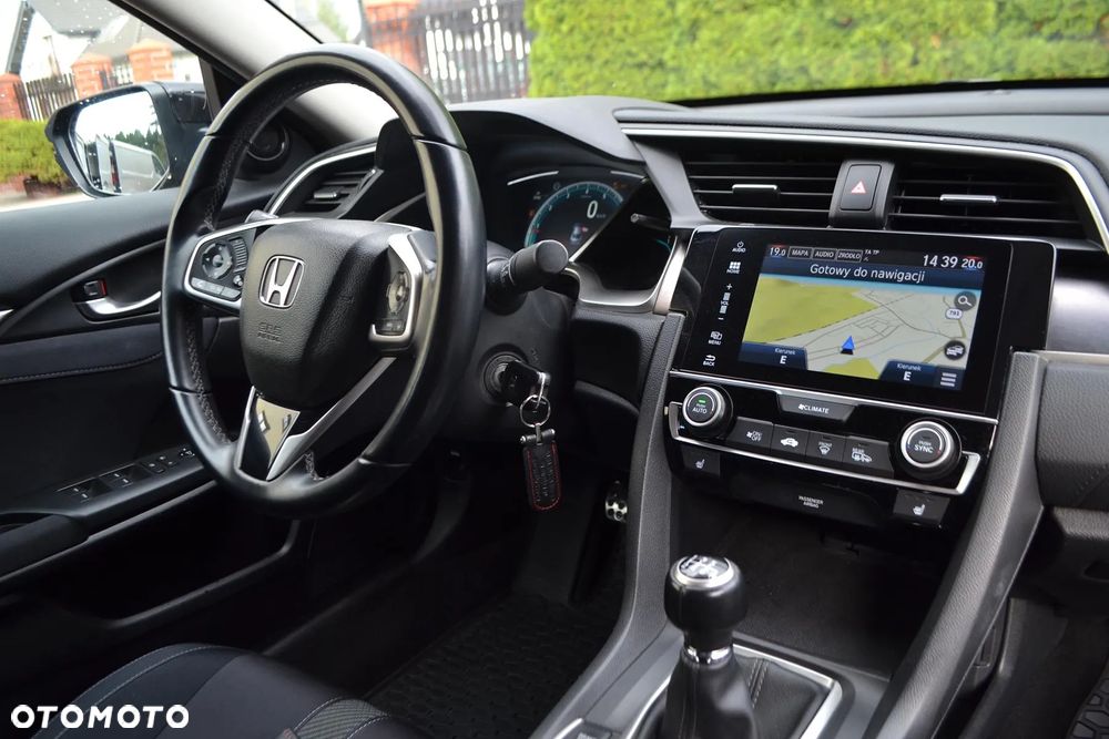 Honda Civic 1.5 T Sport (Navi) - 29