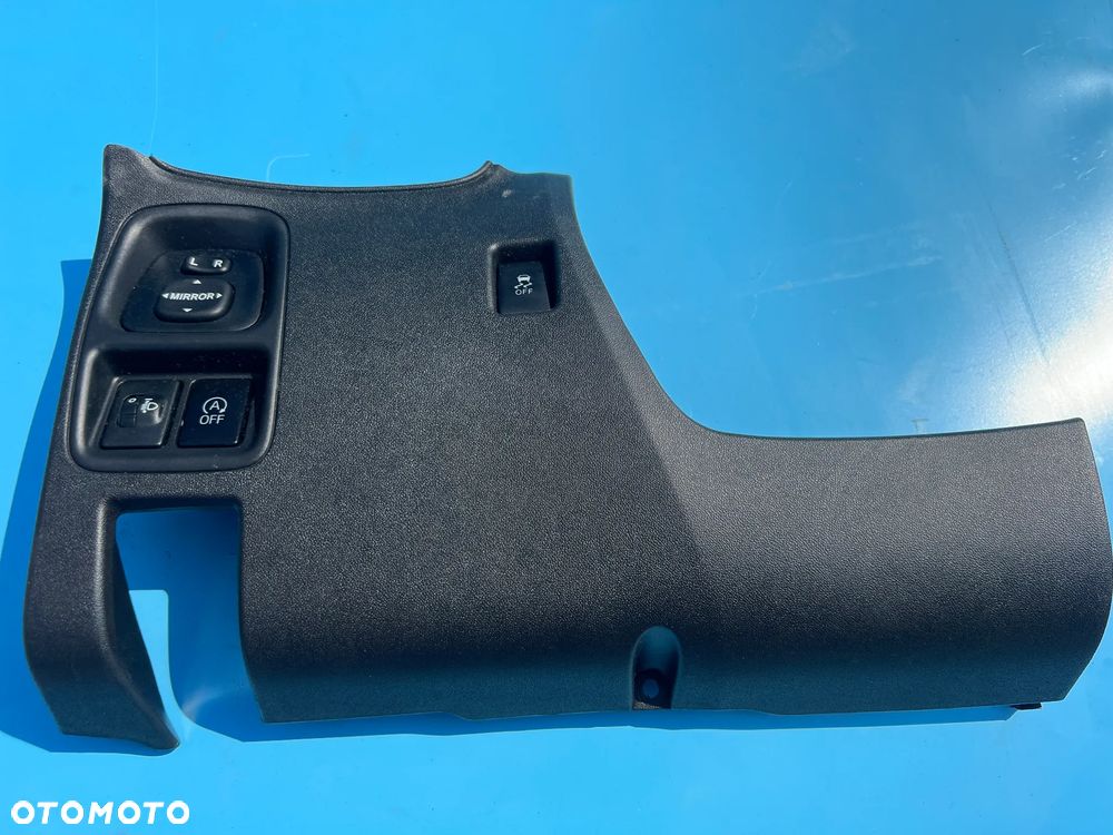 OSŁONA DESKI LEWA TOYOTA AYGO