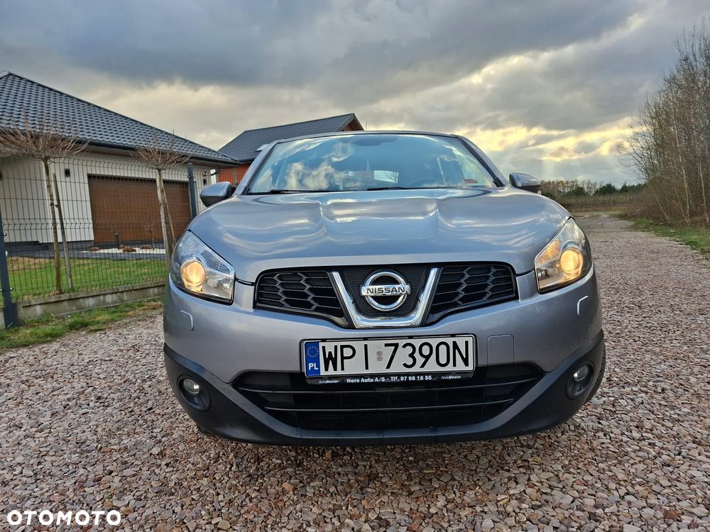 Nissan Qashqai 1.6 visia - 23
