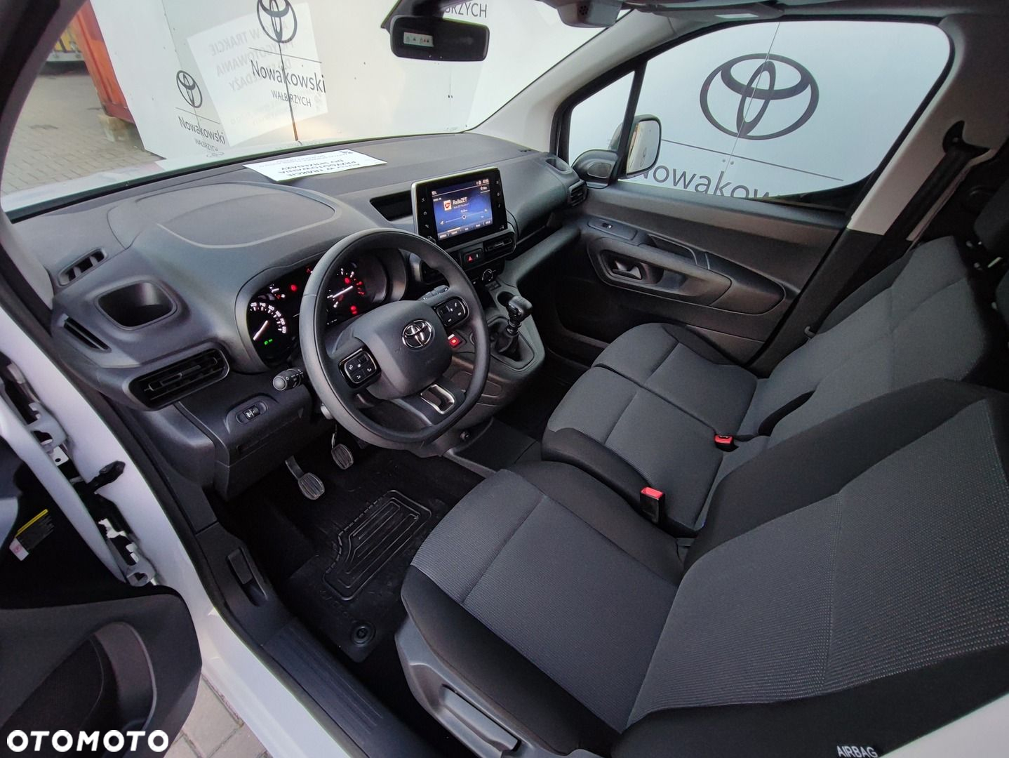 Toyota PROACE CITY - 9