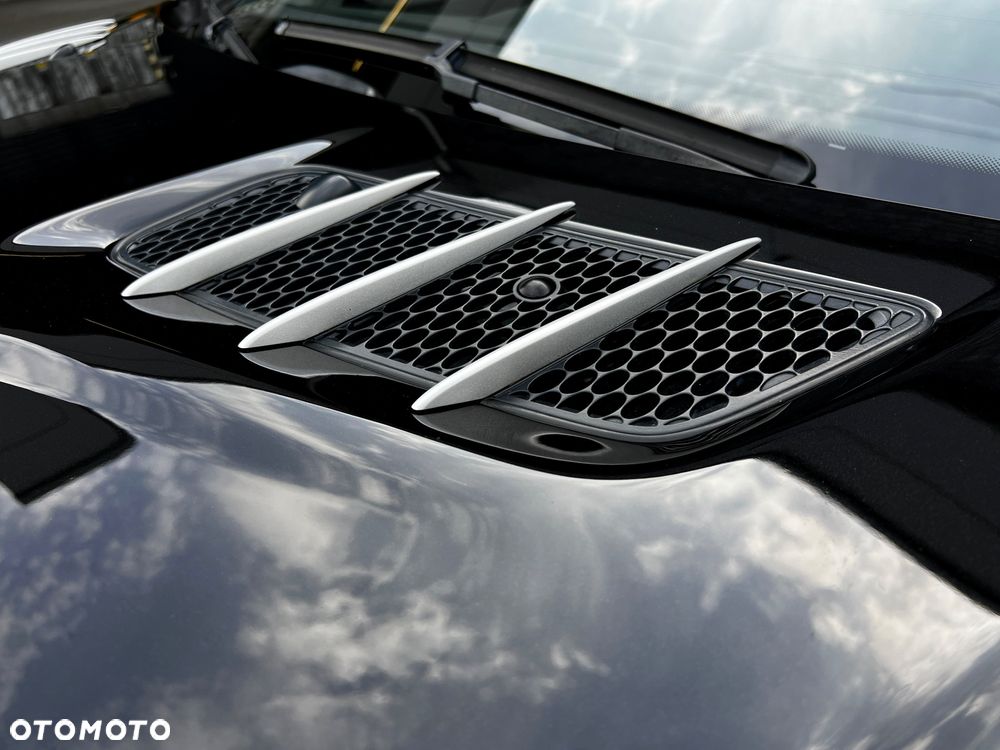 Mercedes-Benz SL 63 AMG - 23