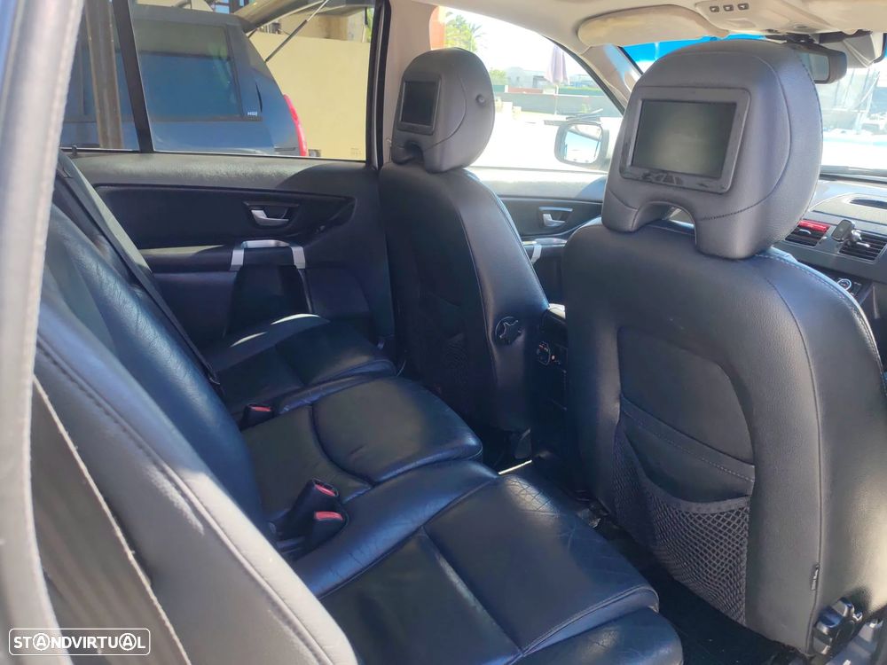 Volvo XC 90 D5 Executive - 9