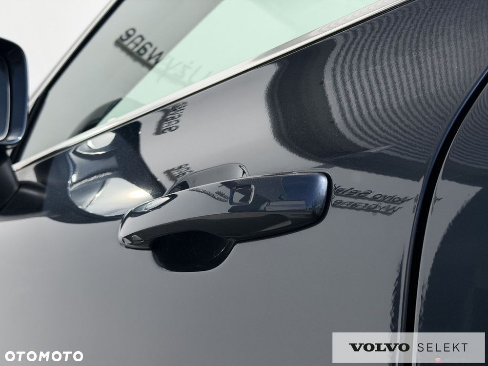Volvo XC 60 - 8