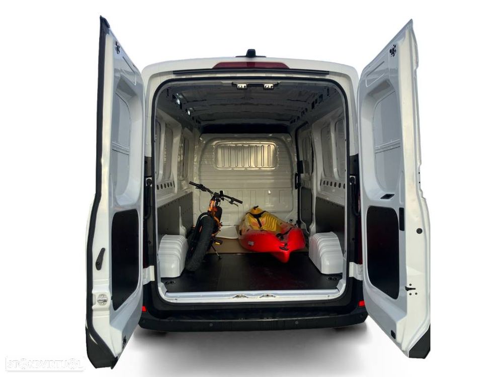 Maxus Deliver 9 - L3H2 - FWD MT Basic - 16