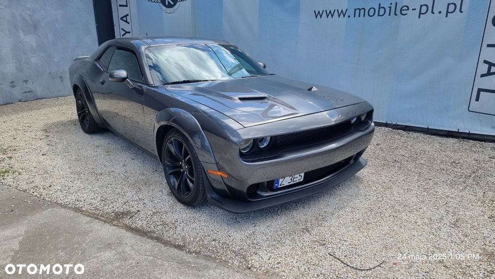 Dodge Challenger - 39