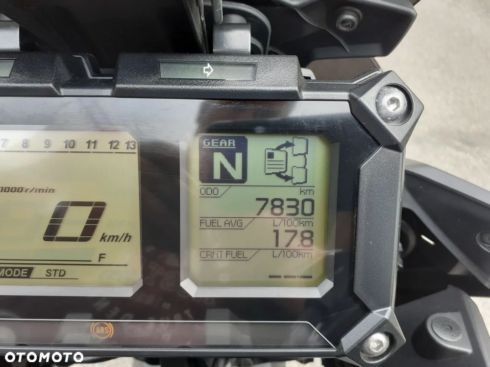 Yamaha MT - 5