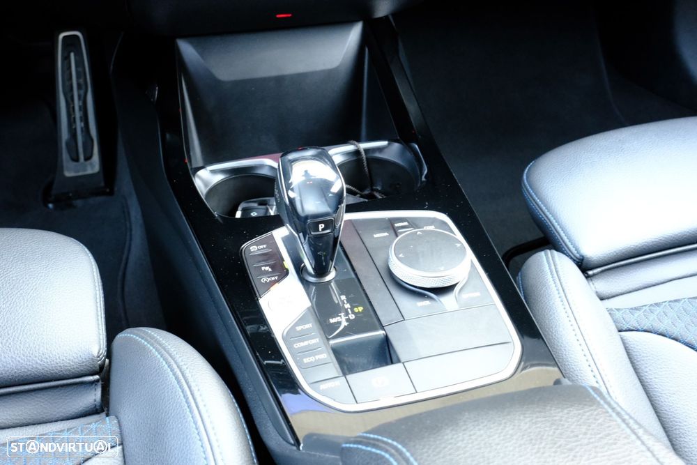 BMW 118 i Pack Desportivo M Auto - 19