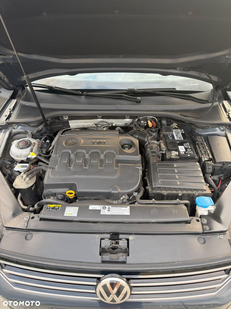 Volkswagen Passat 2.0 TDI BMT Comfortline - 17