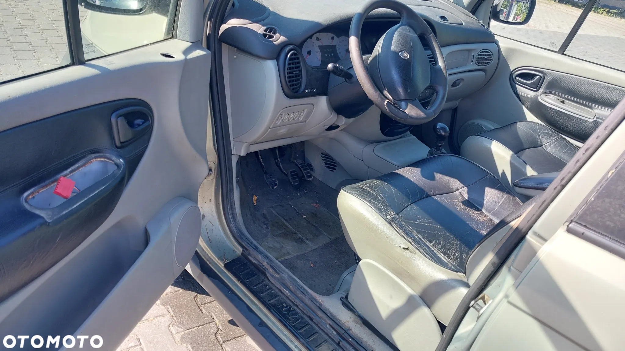 Renault Scenic RX4 silnik 2.0 16v F4R drzwi maska zderzak NV191 maglownica dyfer półoś sanki cewka fotel skóra fotele skórzane boczki podłokietnik przepustnica wachacz WSZYSTKIE CZĘŚCI - 19