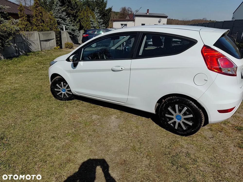 Ford Fiesta 1.25 Ambiente EU5 - 7