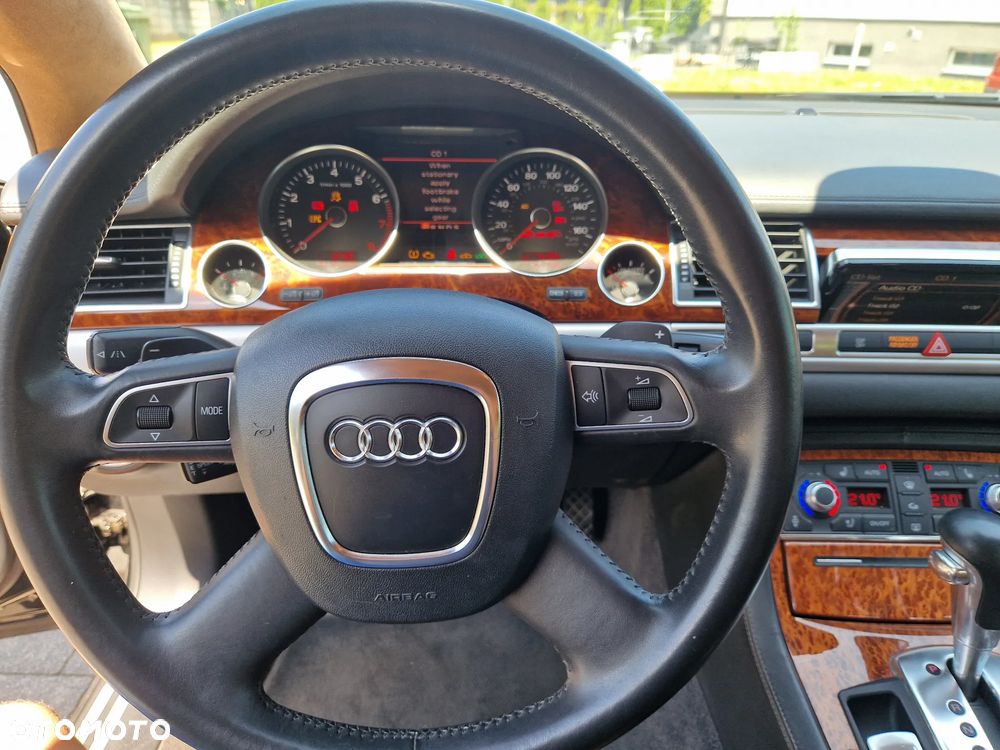 Audi A8 6.0 W12 L Quattro - 19